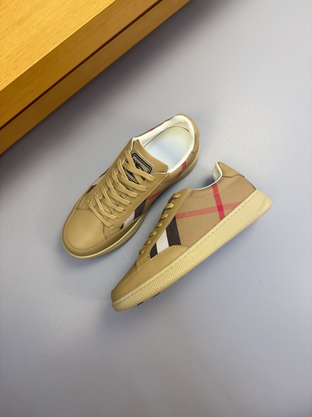 Burberry Paneled Low-Top Sneakers